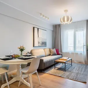 Downtown Modern - 2br , בוקרשט רומניה